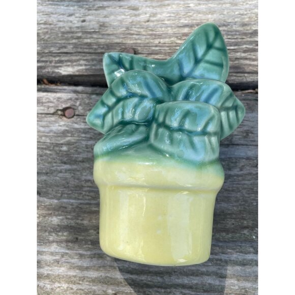 Vintage 1950s Shawnee Flowerpot Wall Pocket Measuring Spoon Holder, - Picture 2 of 10